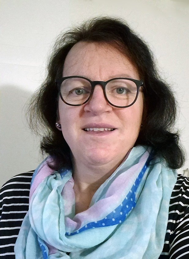 Angela — helfende Hand B&B Kalimera